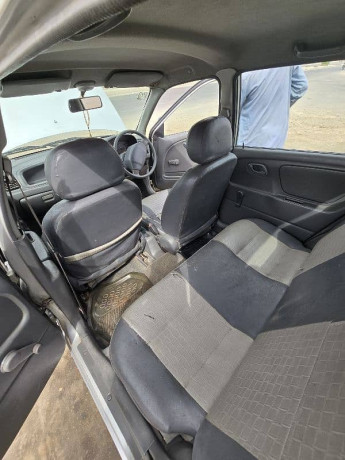 suzuki-alto-2005-big-5