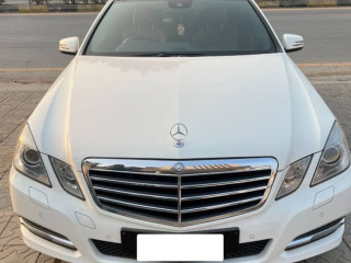 mercedes-e200-2013