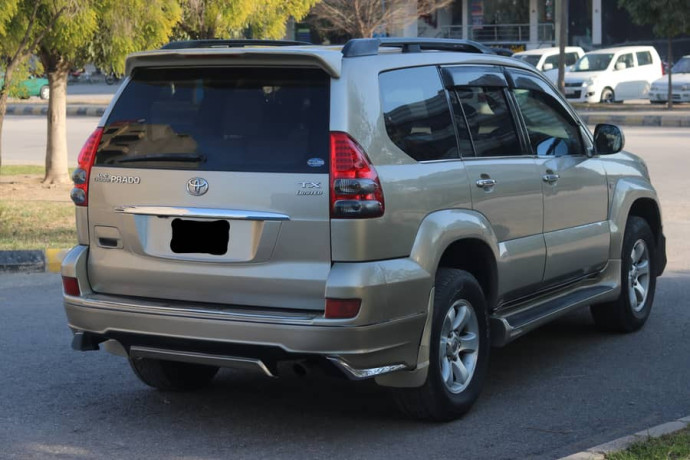 toyota-prado-2002-big-3