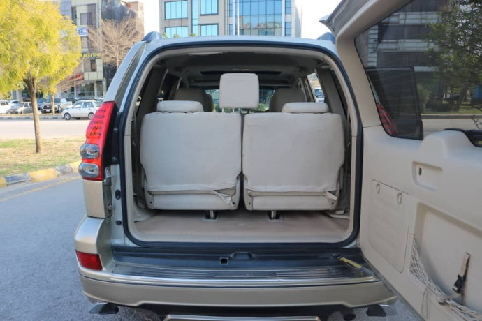 toyota-prado-2002-big-6