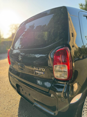 japanese-suzuki-alto-hybrid-s-led-top-of-the-line-big-14