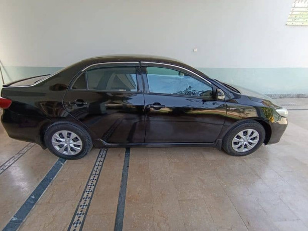 toyota-corolla-xli-2009-big-6