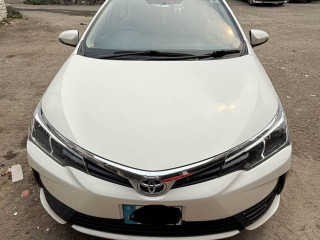 toyota-corolla-altis-2019