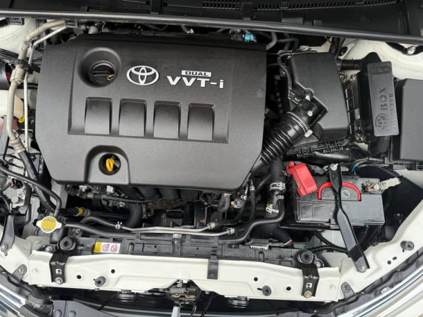 toyota-corolla-altis-2019-big-7
