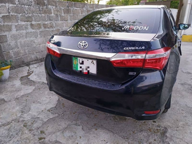 toyota-corolla-gli-2016-big-13