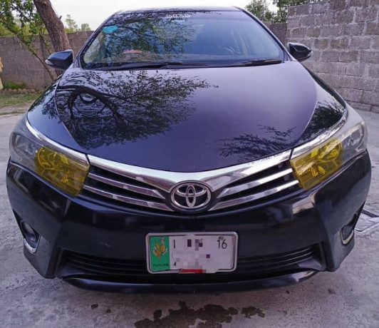 toyota-corolla-gli-2016-big-0