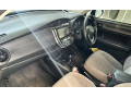 toyota-corolla-axio-hybrid-pearl-white-small-5