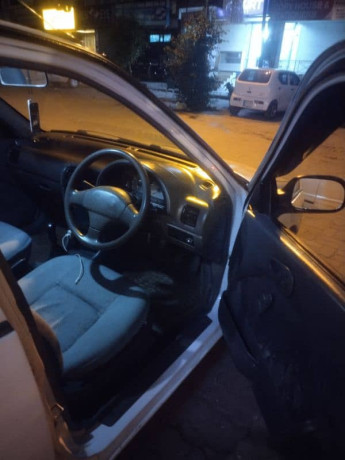 suzuki-cultus-vxr-2007-big-10
