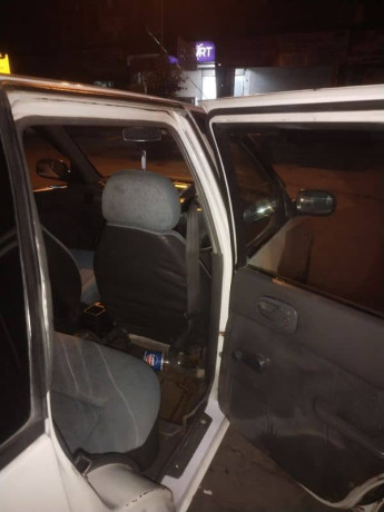 suzuki-cultus-vxr-2007-big-11