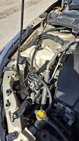 toyota-corolla-altis-grande-2015-autimatic-18-full-option-big-14