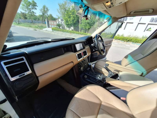 range-rover-vogue-2004-model-big-13