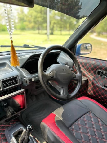 daihatsu-charade-1988-big-4