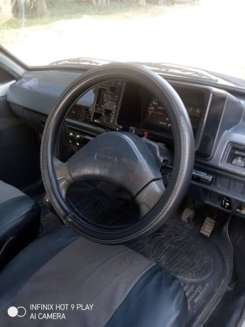 suzuki-mehran-vxr-2013-big-6