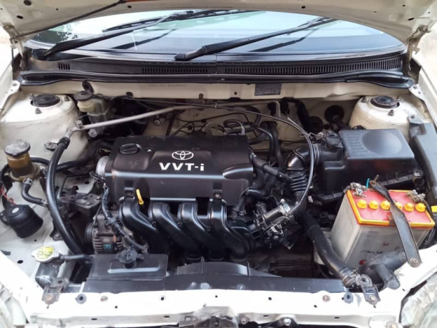 toyota-corolla-xli-2010-big-8