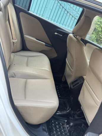 honda-city-15l-aspire-cvt-big-6