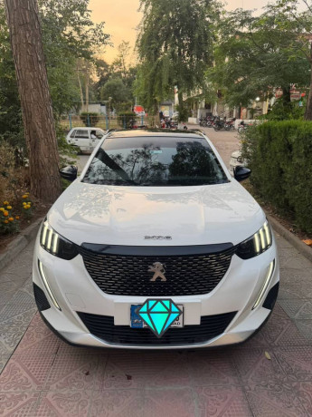 peugeot-2008-allure-2023-big-0