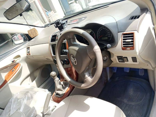 toyota-corolla-gli-2009-00966595331348-big-4