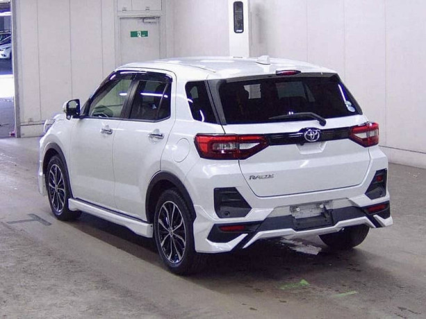 toyota-raize-z-big-1