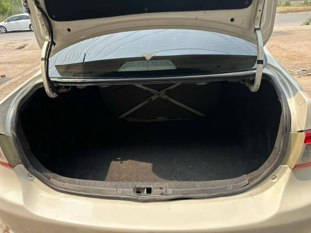 toyota-corolla-xli-2009-gli-convert-big-11
