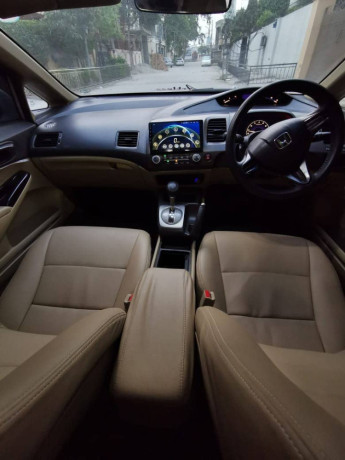 honda-civic-vti-oriel-prosmatec-2008-big-19