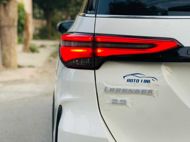 toyota-fortuner-legender-big-5