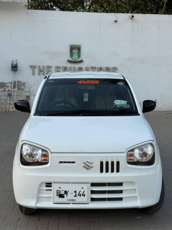 suzuki-alto-03033349828-big-0