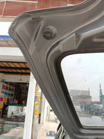 suzuki-mehran-vx-2013-big-10