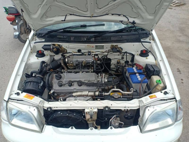 suzuki-cultus-vxr-2015-big-16