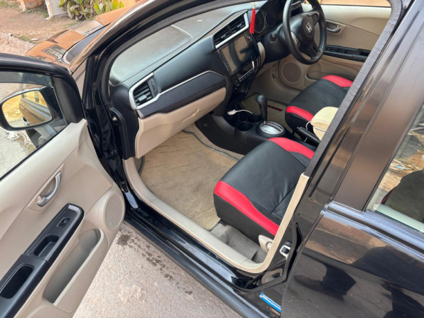 honda-br-v-i-vtec-s-2019-big-8