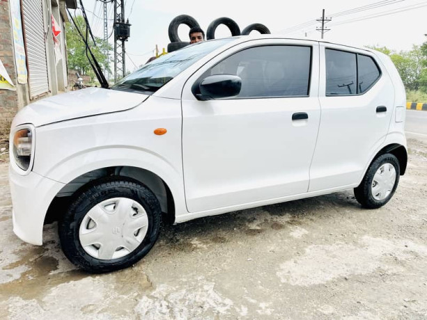 suzuki-alto-vkr-2024-big-3