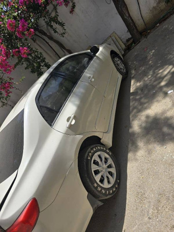 toyota-corolla-xli-2009-big-6