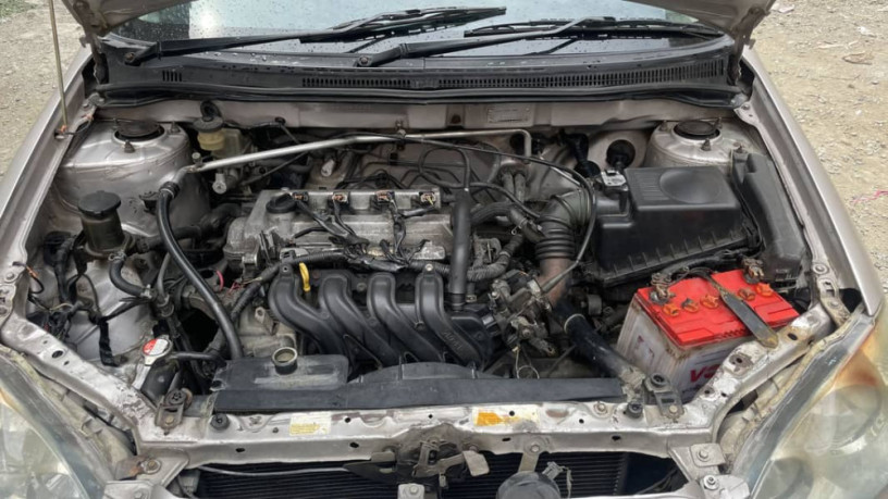 toyota-carolla-gli-2006-big-9