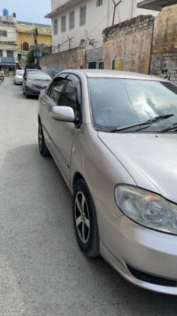 toyota-carolla-gli-2006-big-0