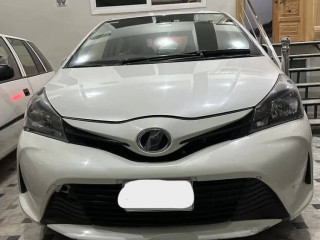 toyota-vitz-model-2015-impreg-2018push-start