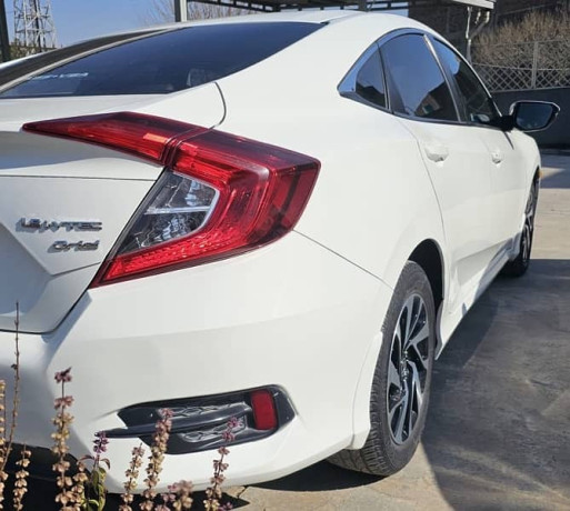honda-civic-oriel-2018-big-6