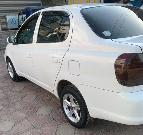 toyota-platz-2004-big-3
