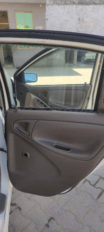 toyota-platz-2004-big-5