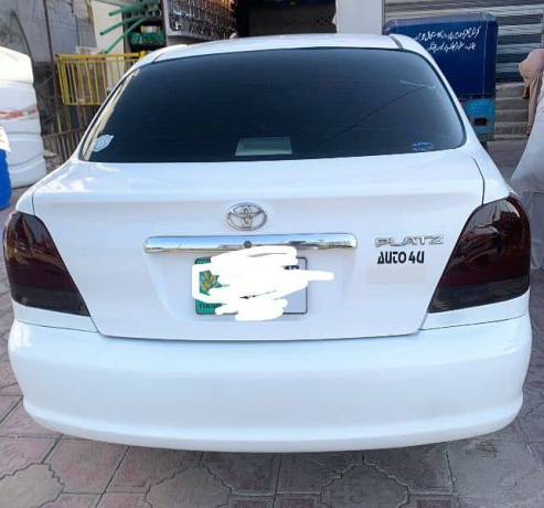 toyota-platz-2004-big-2