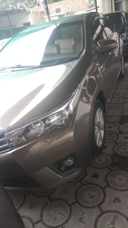 toyota-altis-grande-2014-automatic-like-brand-new-condition-big-0