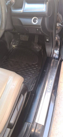 honda-civic-vti-oriel-prosmatec-2018-big-1