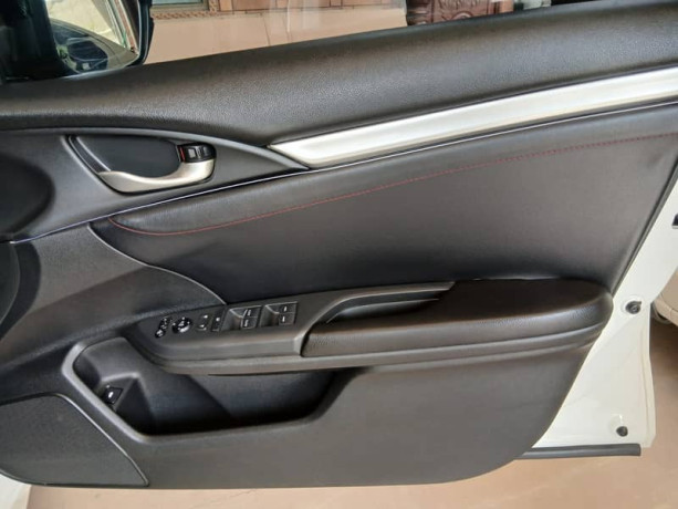 honda-civic-oriel-2021-big-5
