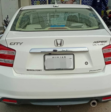 honda-city-15-i-vtec-prosmatec-2021-big-1
