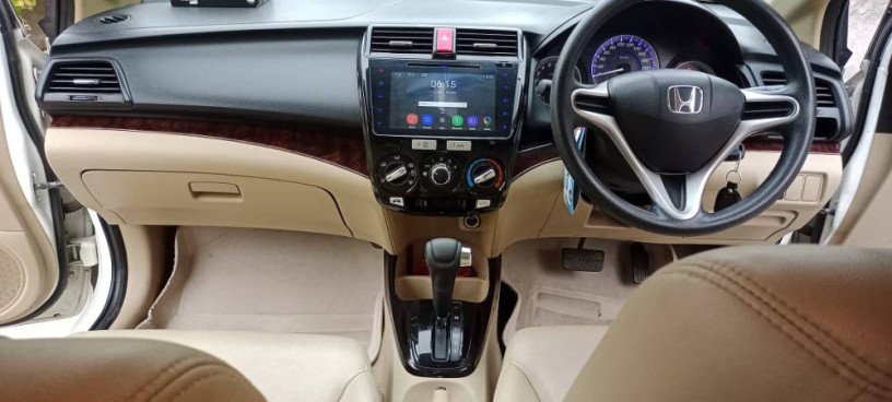 honda-city-15-i-vtec-prosmatec-2021-big-7