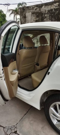 honda-city-15-i-vtec-prosmatec-2021-big-11