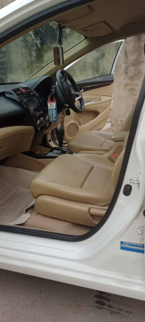 honda-city-15-i-vtec-prosmatec-2021-big-10