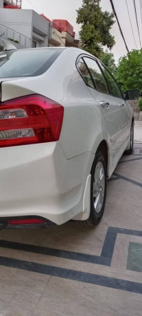 honda-city-15-i-vtec-prosmatec-2021-big-4