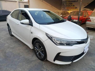 toyota-corolla-altis-2019