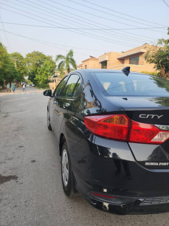 honda-city-ivtec-2022-big-4
