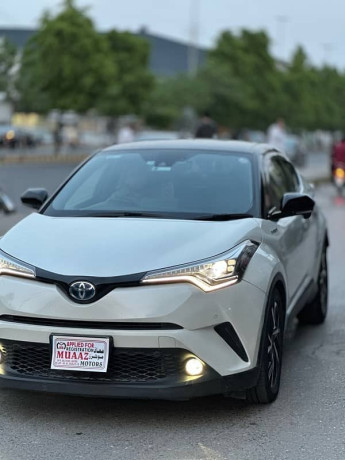 toyota-chr-20172021-big-2