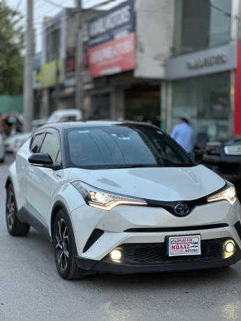 toyota-chr-20172021-big-1